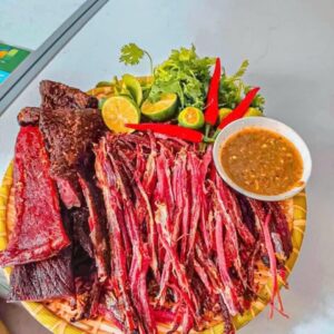 Thịt lợn gác bếp Sa Pa